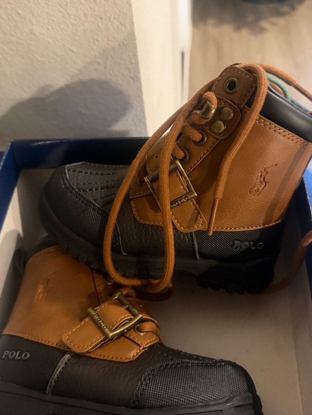 Polo by Ralph Lauren Kids Two-Tone Brown and Black Lace-Up Boots